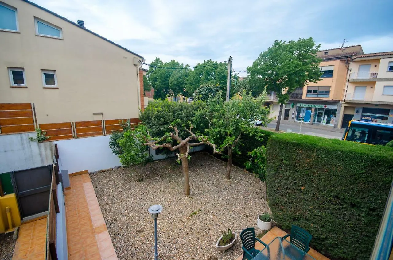 Casa Con Piscina Y Parking En Girona Hotel Espanha