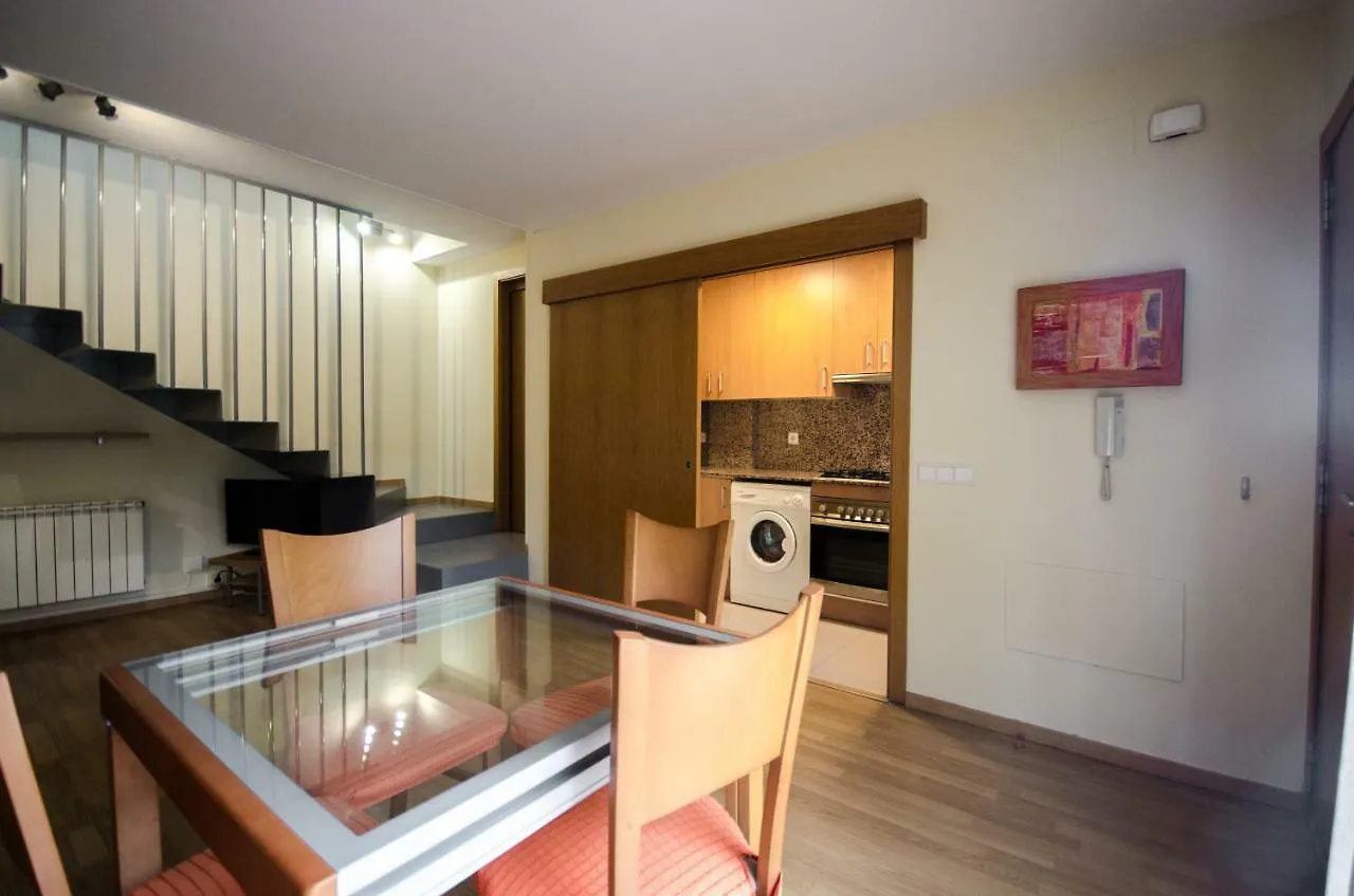 Casa de Férias Casa Con Piscina Y Parking En Girona Hotel Espanha